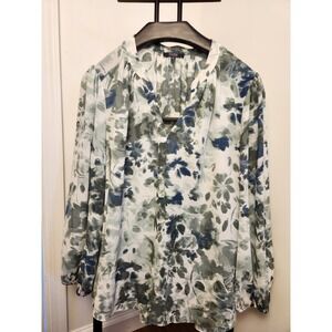 NYDJ Abstract Watercolor-style Print in Shades of grey, Blue, and Black on a...